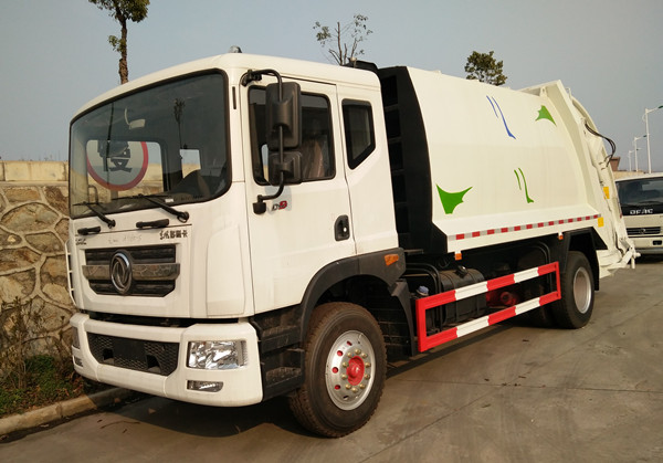 東風(fēng)D9(10-12立方)壓縮式垃圾車(chē)