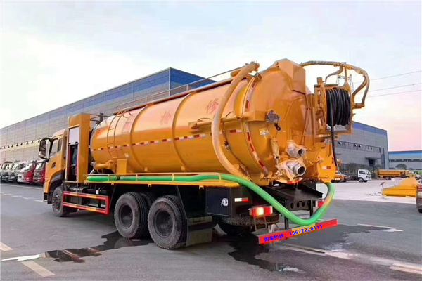 “省力省錢黑科技”程力環(huán)衛(wèi)系列之高壓清洗吸污車來(lái)了！