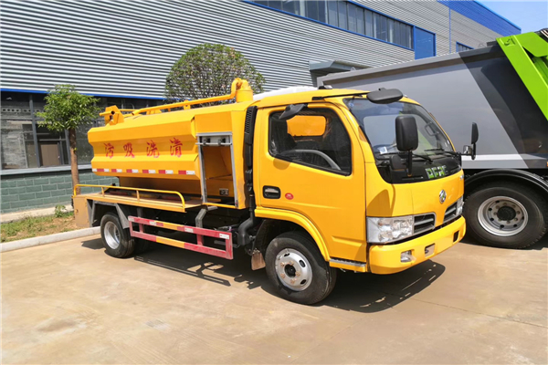 聯(lián)合疏通車高壓清洗吸污車構造參數(shù)具體說明