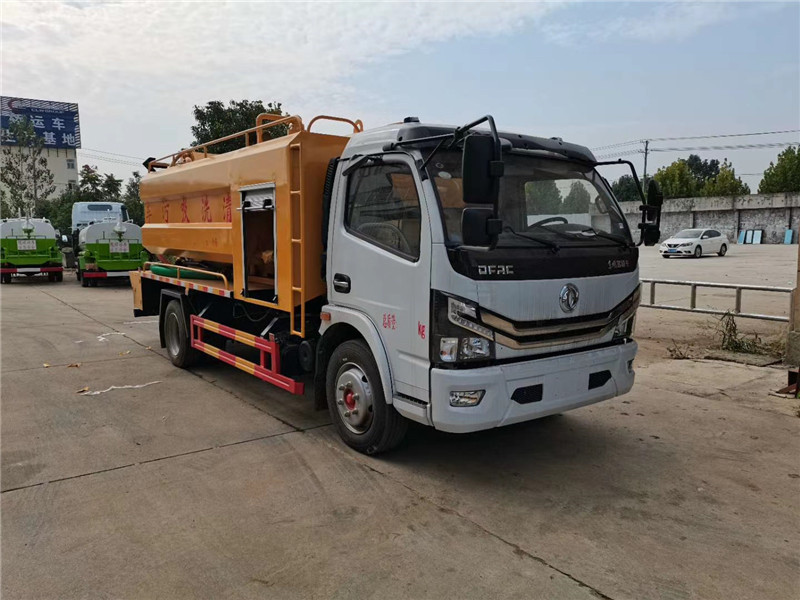 今日推薦：集清洗和吸污為一體的東風(fēng)多利卡清洗吸污車(chē)