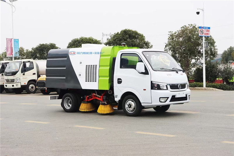 東風途逸微卡國六掃路車有純電動、汽油、柴油三種動力可供選擇