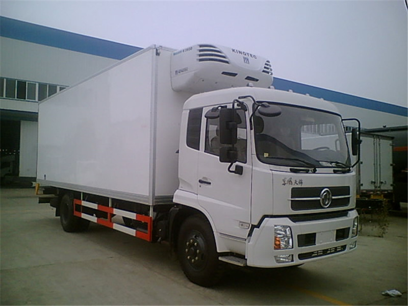 東風(fēng)天錦國(guó)六冷藏車(chē)斷橋隔熱工藝，保溫隔熱又防火阻燃