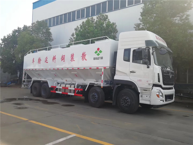 東風(fēng)多利卡散裝飼料運(yùn)輸車整車卸料完用時(shí)只需要20分鐘即可