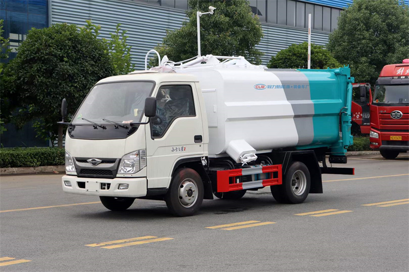 福田側(cè)裝掛桶壓縮垃圾車(chē)