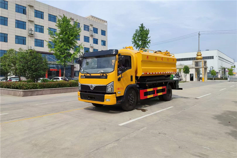 養(yǎng)殖場(chǎng)、社區(qū)清淤疏通污水車中的小霸王來了