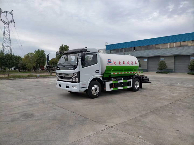 程力東風(fēng)純電動(dòng)吸污車(chē)