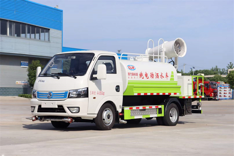 東風(fēng)3方純電動(dòng)灑水車(chē)加裝霧炮